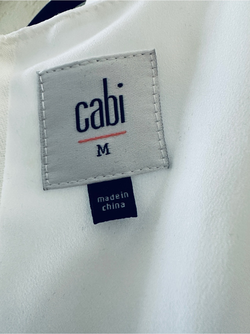 CAbi White Sleeveless Blouse- size Medium- Draped Bellowed Hem NWOT - Picture 4 of 10